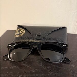 Ray-Ban Black Sunglasses with Case